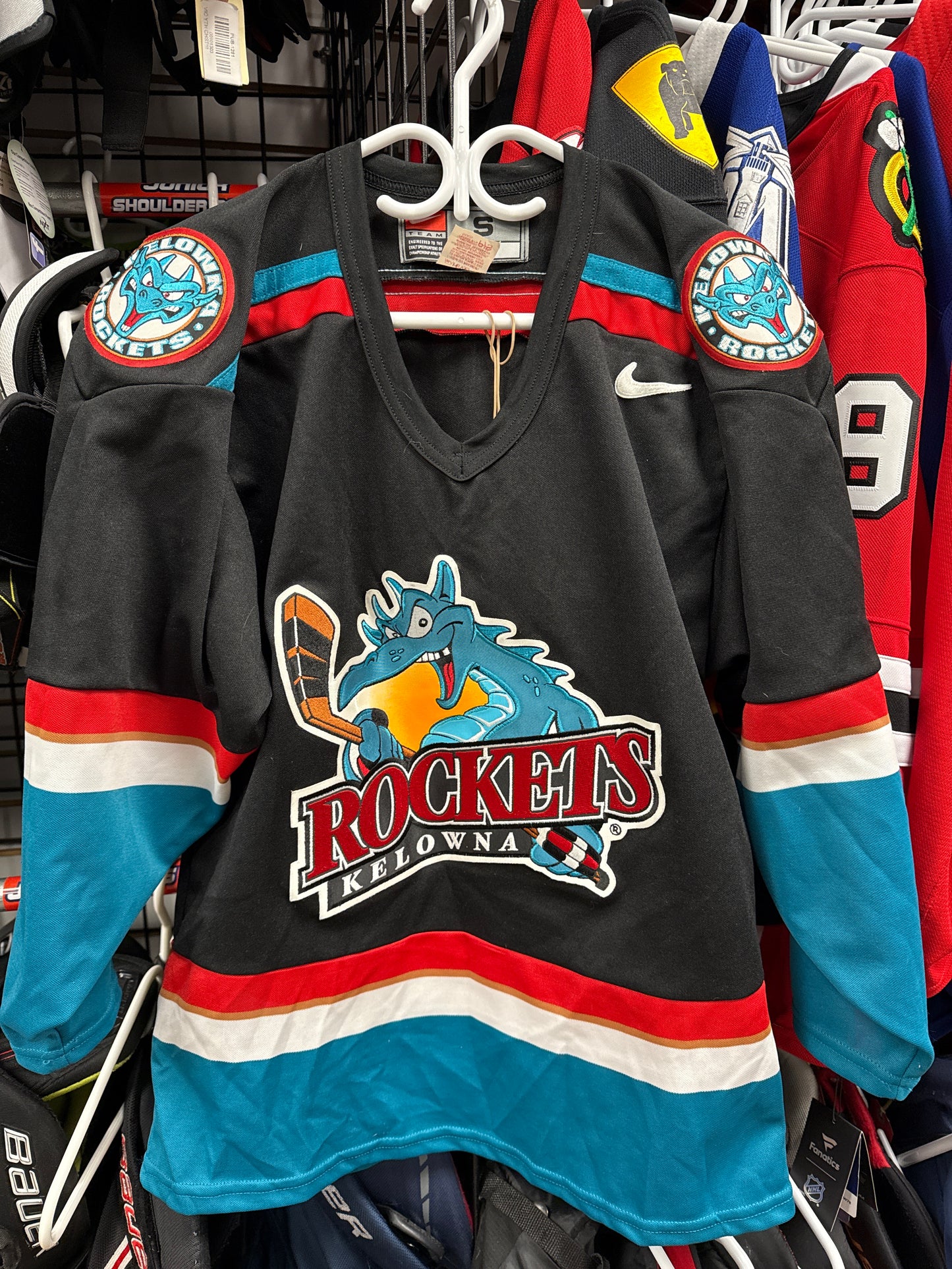 Kelowna Rockets Black Nike Jersey Adult Small