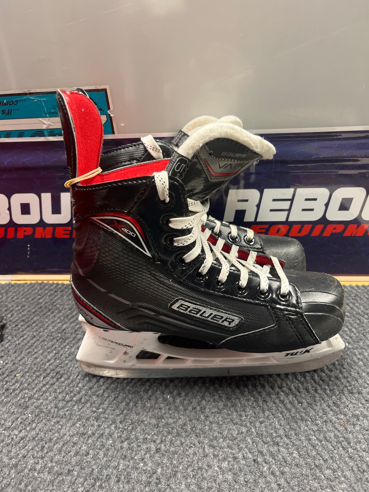 Bauer Vapor X400 Used Skate Sz 5