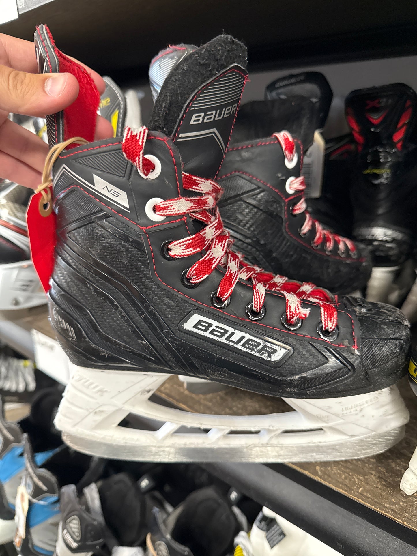 Bauer N5 Hockey Skate Used Junior Sz 1