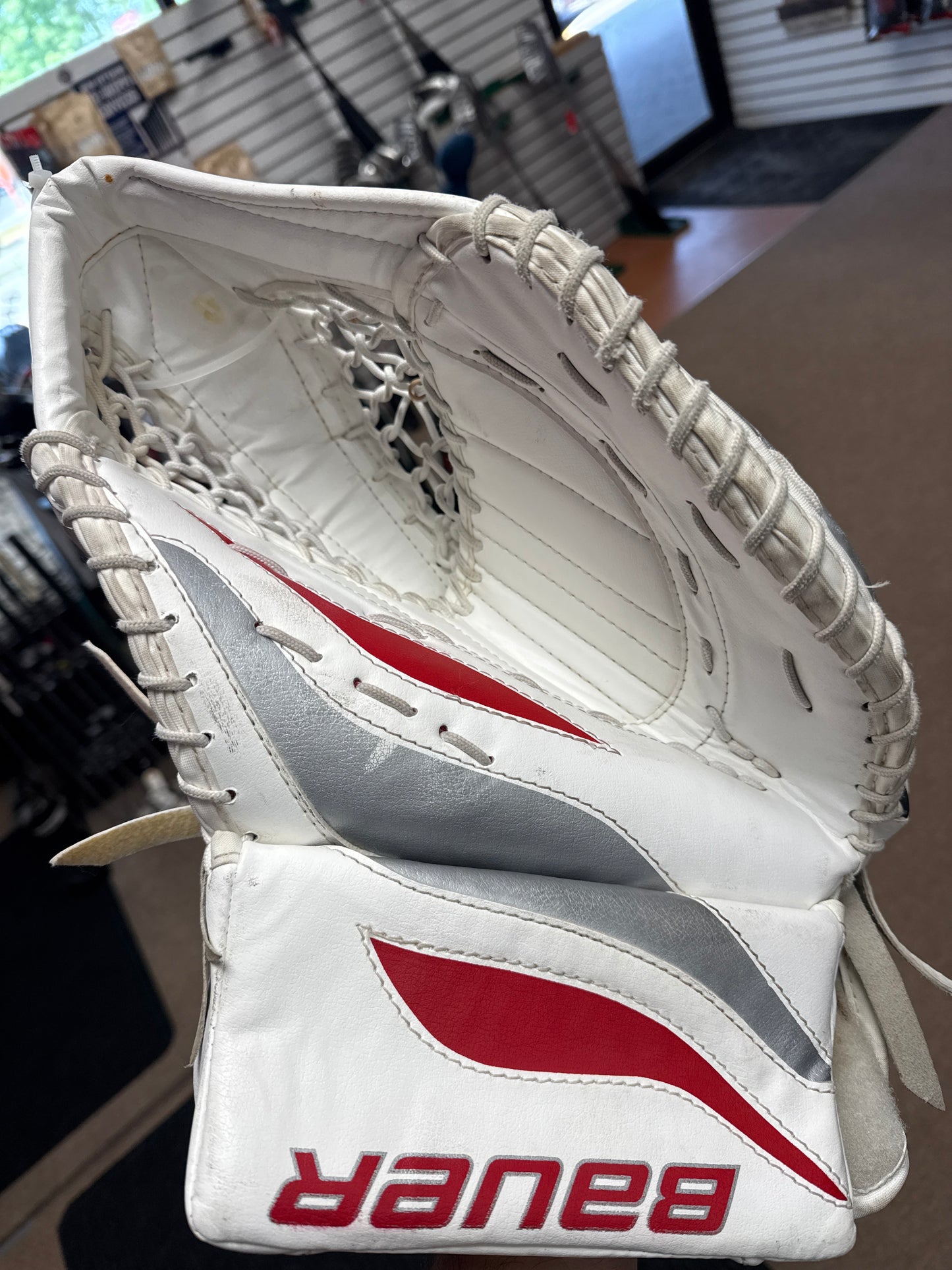 Bauer Reactor 2000 Goalie Trapper - Senior Used