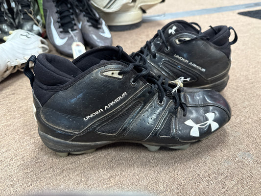 Under Armour Black Football Cleats Sz 10.5