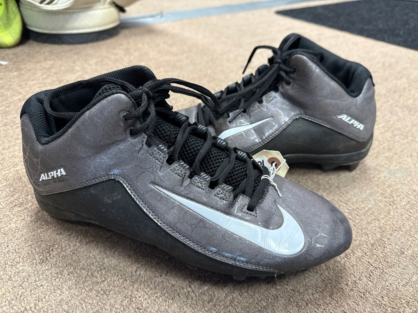 Nike Alpha Football Cleats Sz 10.5