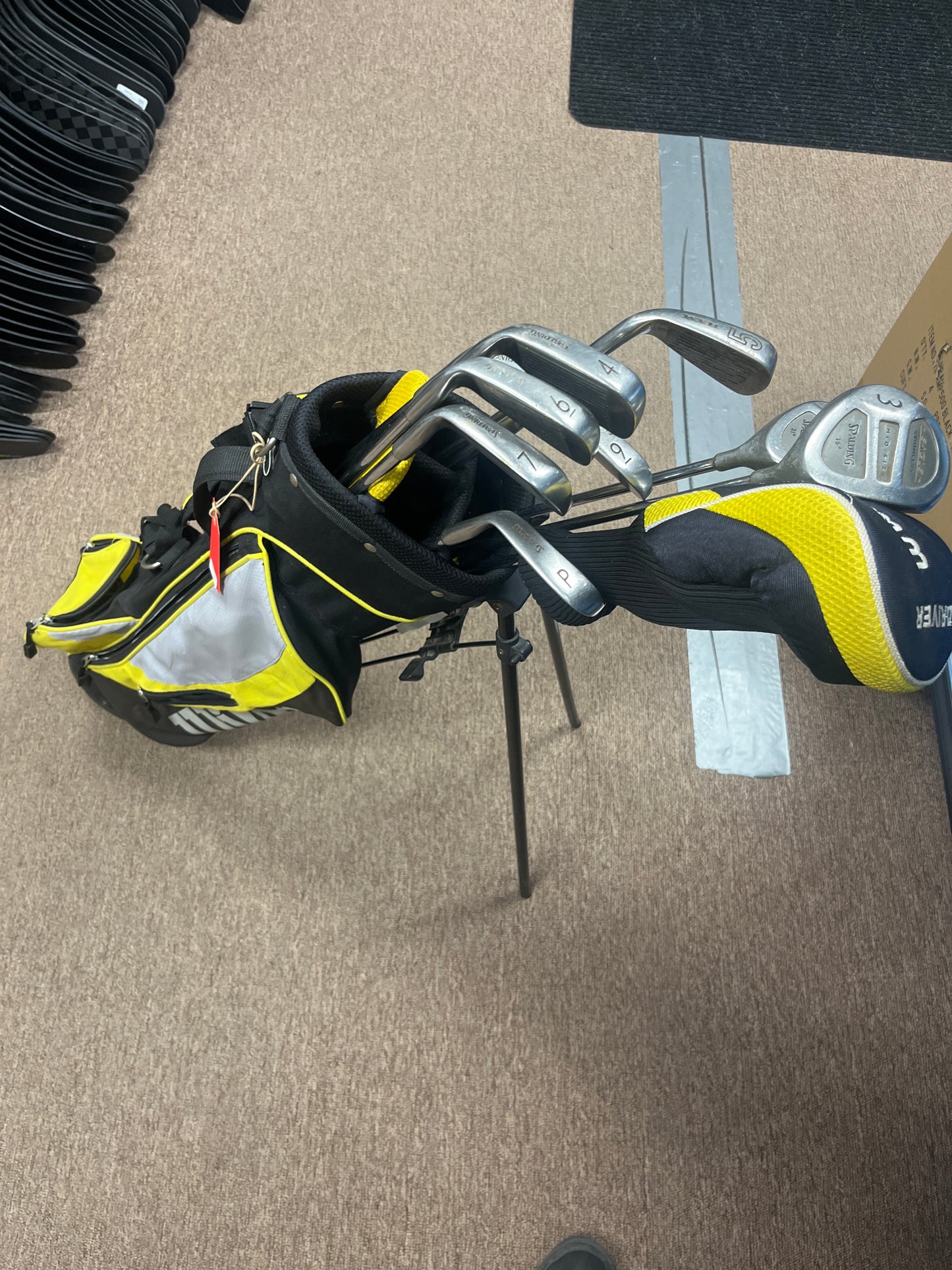 Wilson/Spalding Junior Set - Ages 12-14 Right