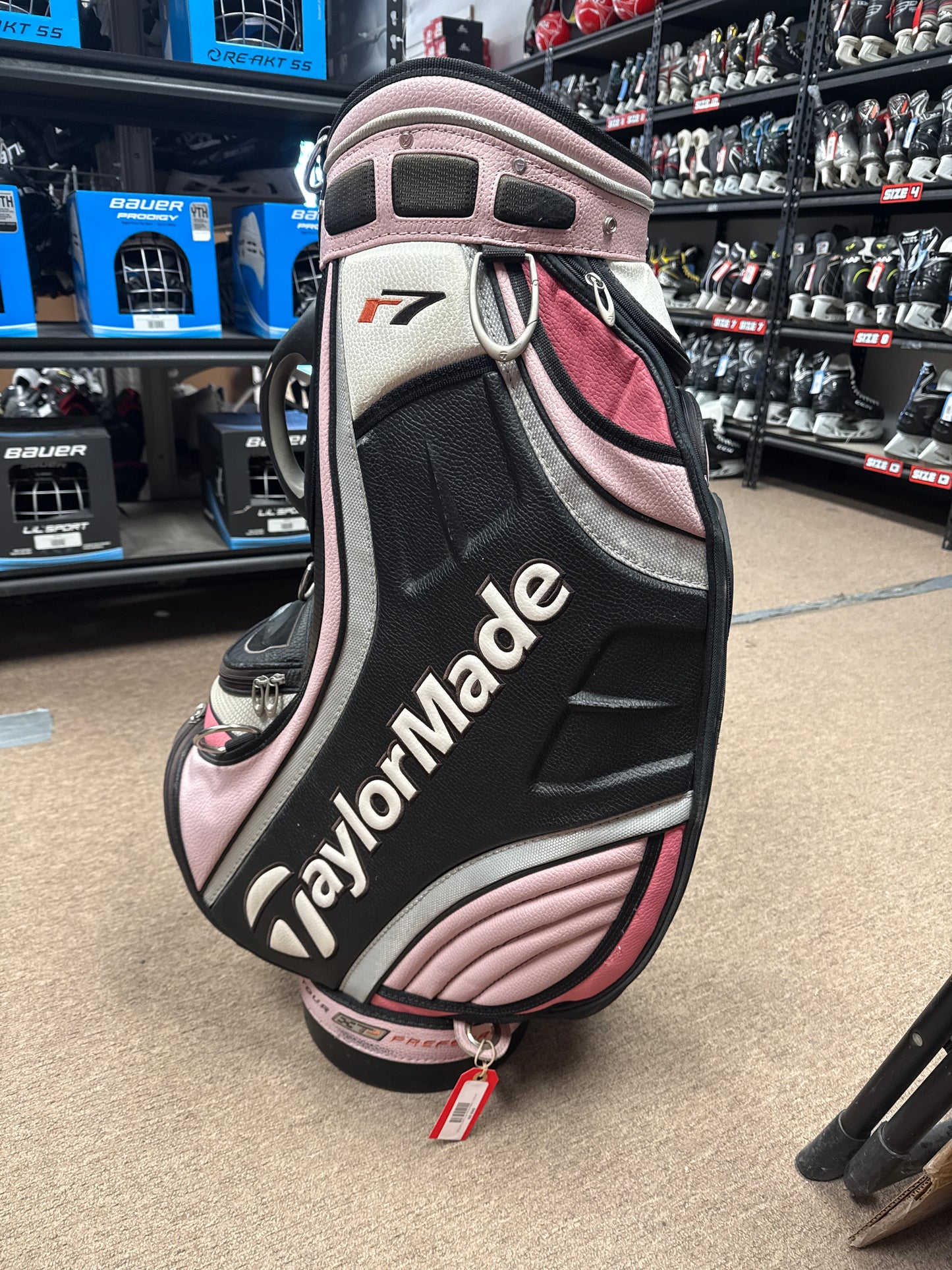 TaylorMade R7 Used Golf Bag