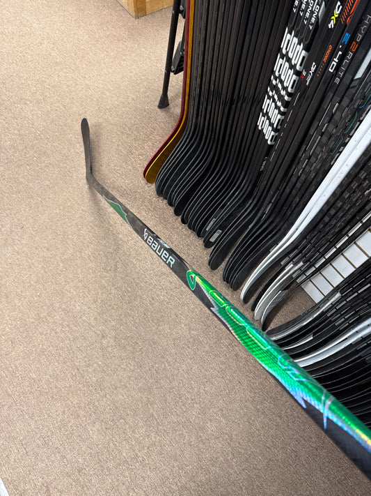 Bauer Flylite VANNETTEN 27 Green Graphic, Refurbished RH