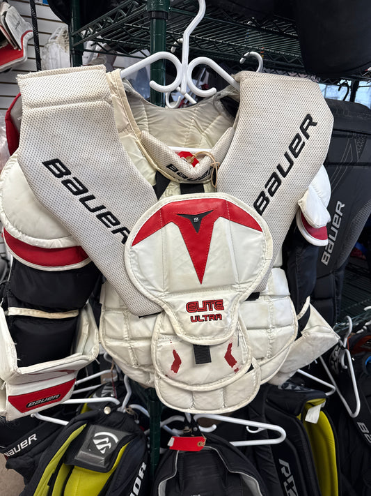 Bauer Elite Ultra Chest Protector - Intermediate Medium