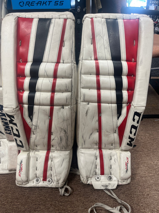 CCM Extreme Flex 2 760 Goalie pads - Junior 26+1