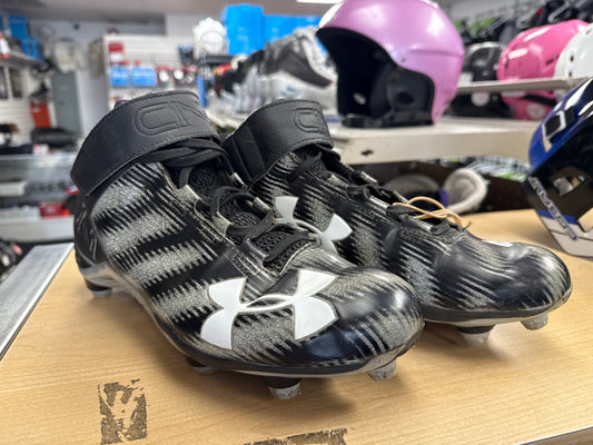 UnderArmour C1N Cleats - Sr Sz 9.5