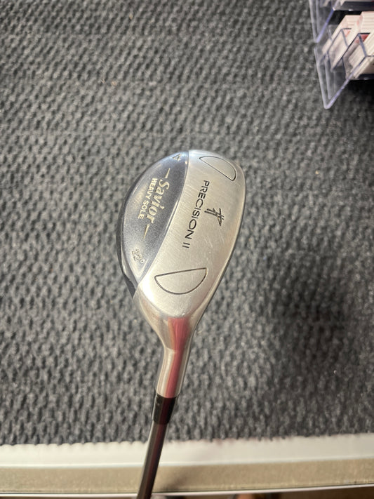 Precision ll Savior 4 Hybrid - Right