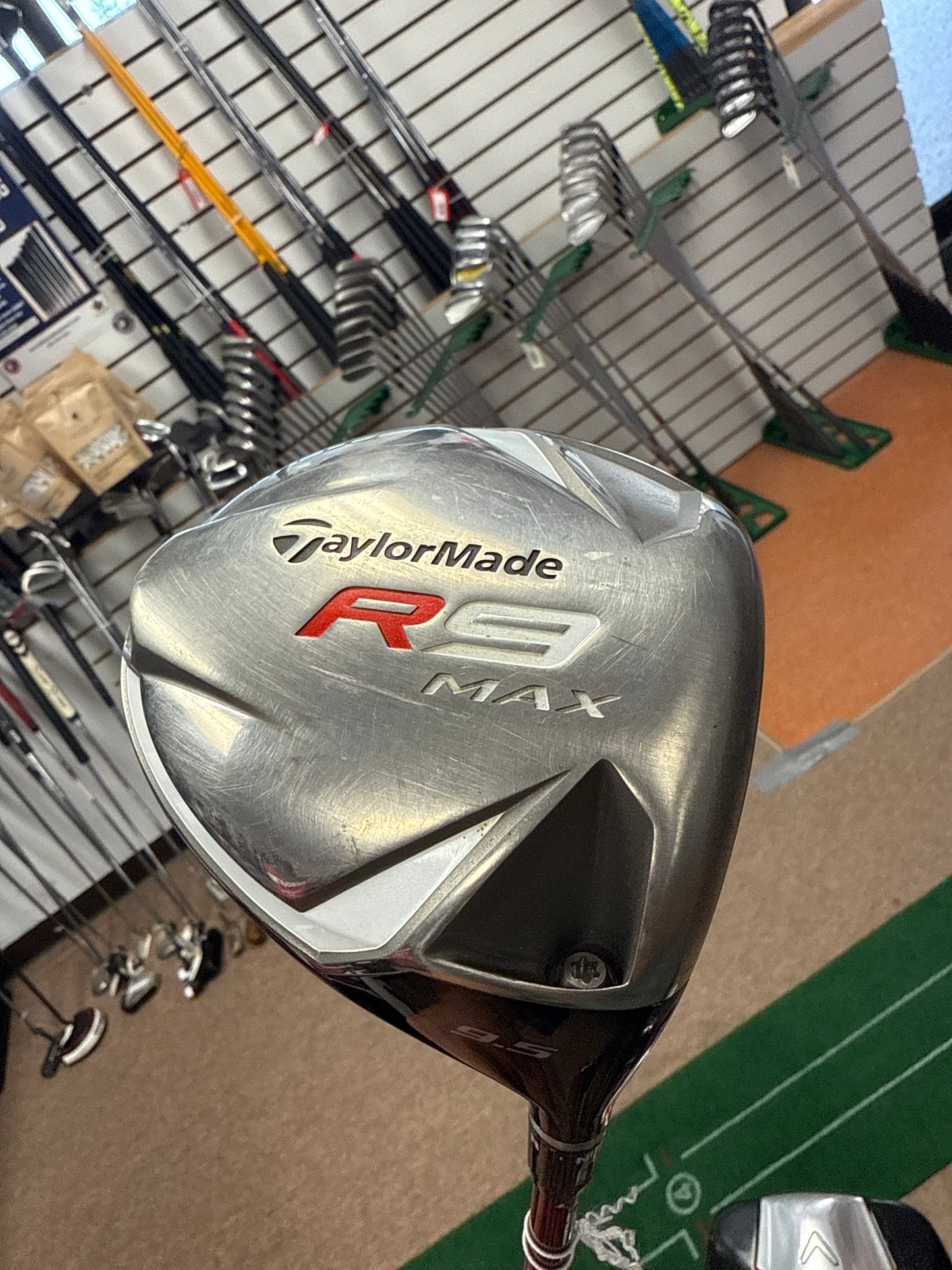 TaylorMade R9 Max Driver 9.5 - Right