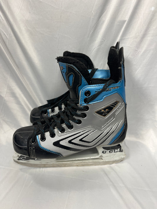 CCM Vector 3.0 Skates - Junior 5 Used