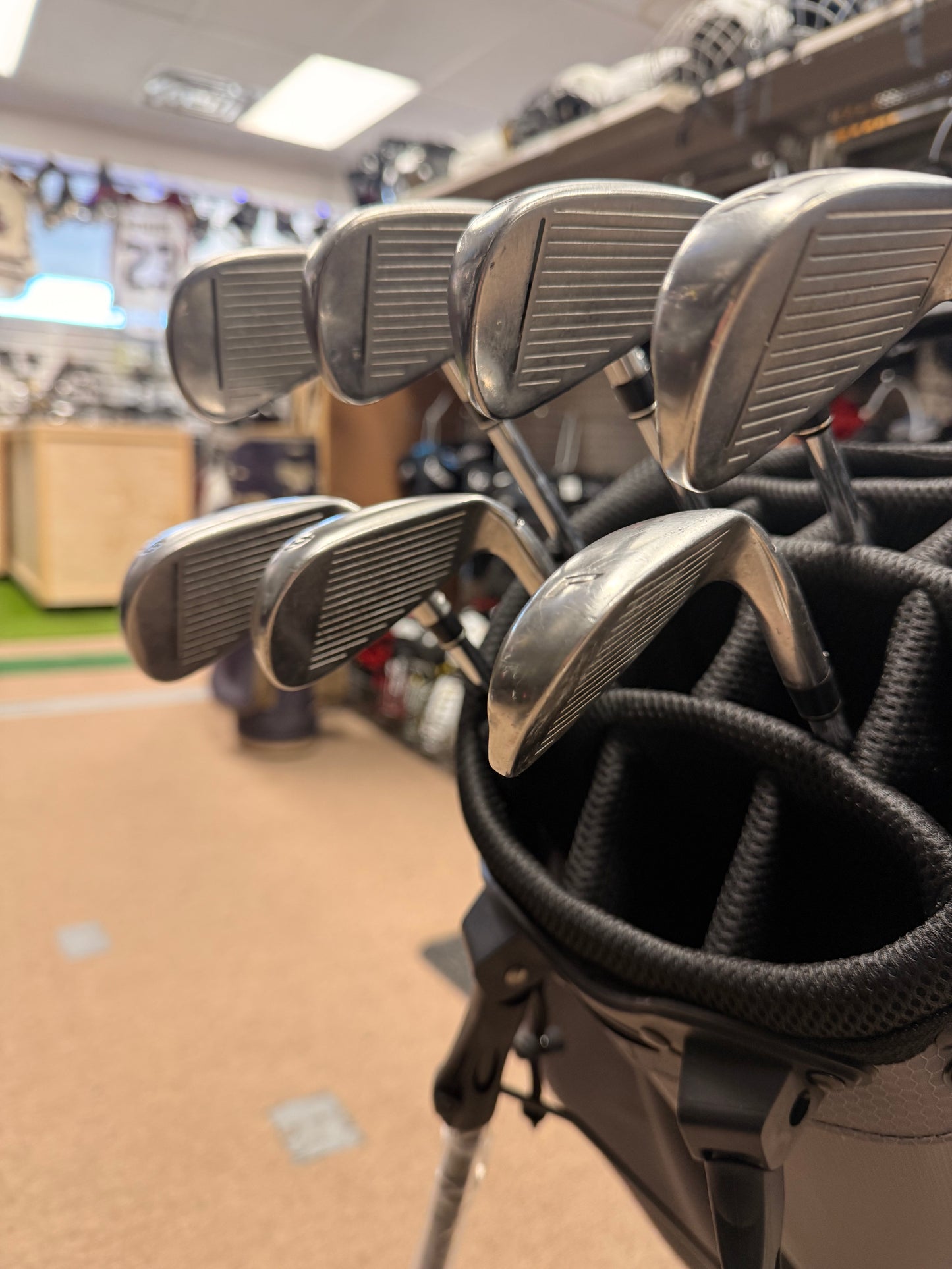 TaylorMade M1 Iron Set 4-9 + PW Steel Shaft Stiff Flex LH Used